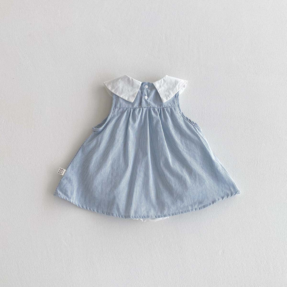 セレモニー風 ストライプワンピース|2〜6歳 女の子用 蝶ネクタイ付き