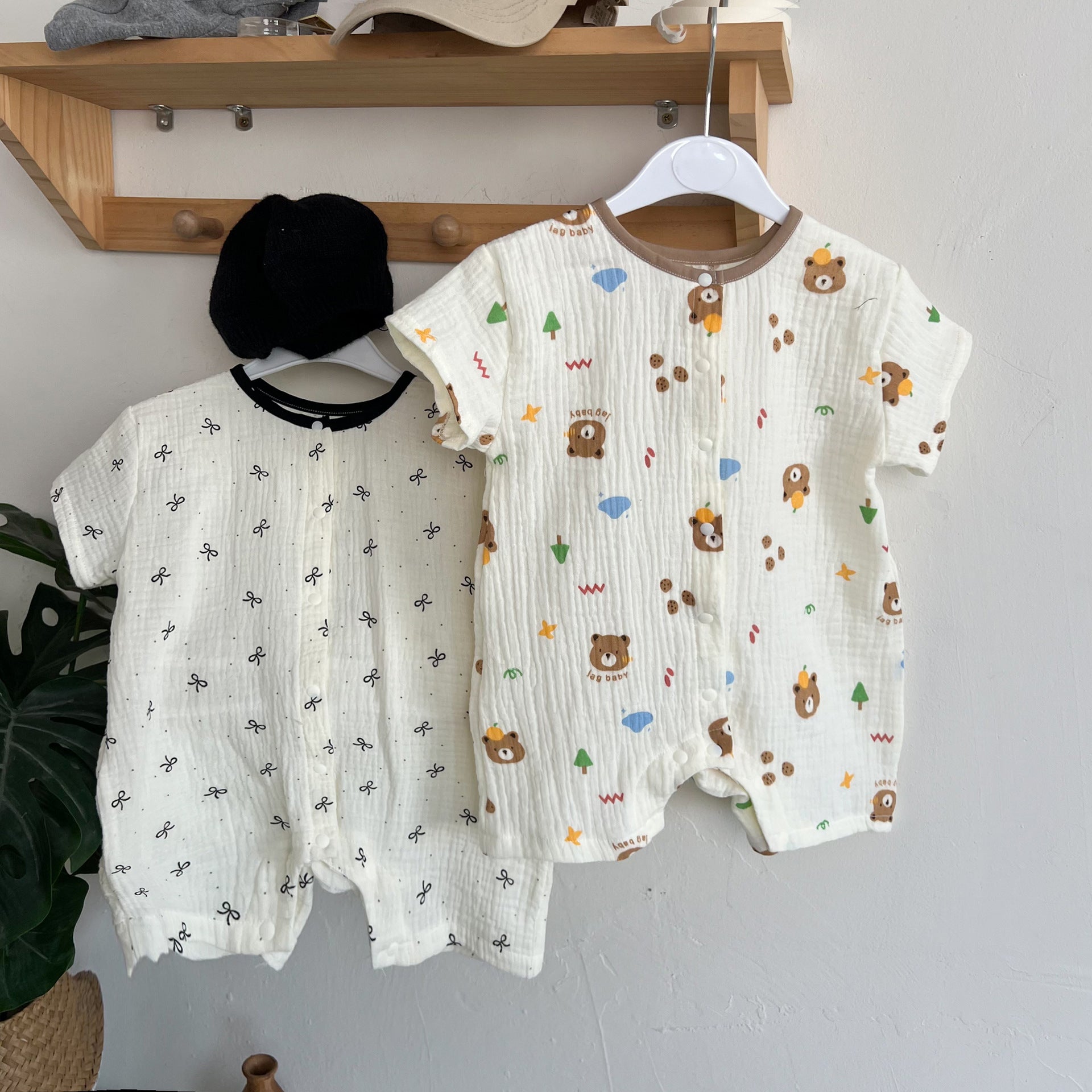 動物柄コットンロンパース｜柔らか素材の春夏ベビー服